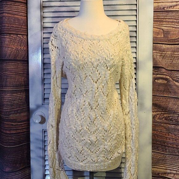 WD NY Lg Cable Knit Sweater - Picture 1 of 11